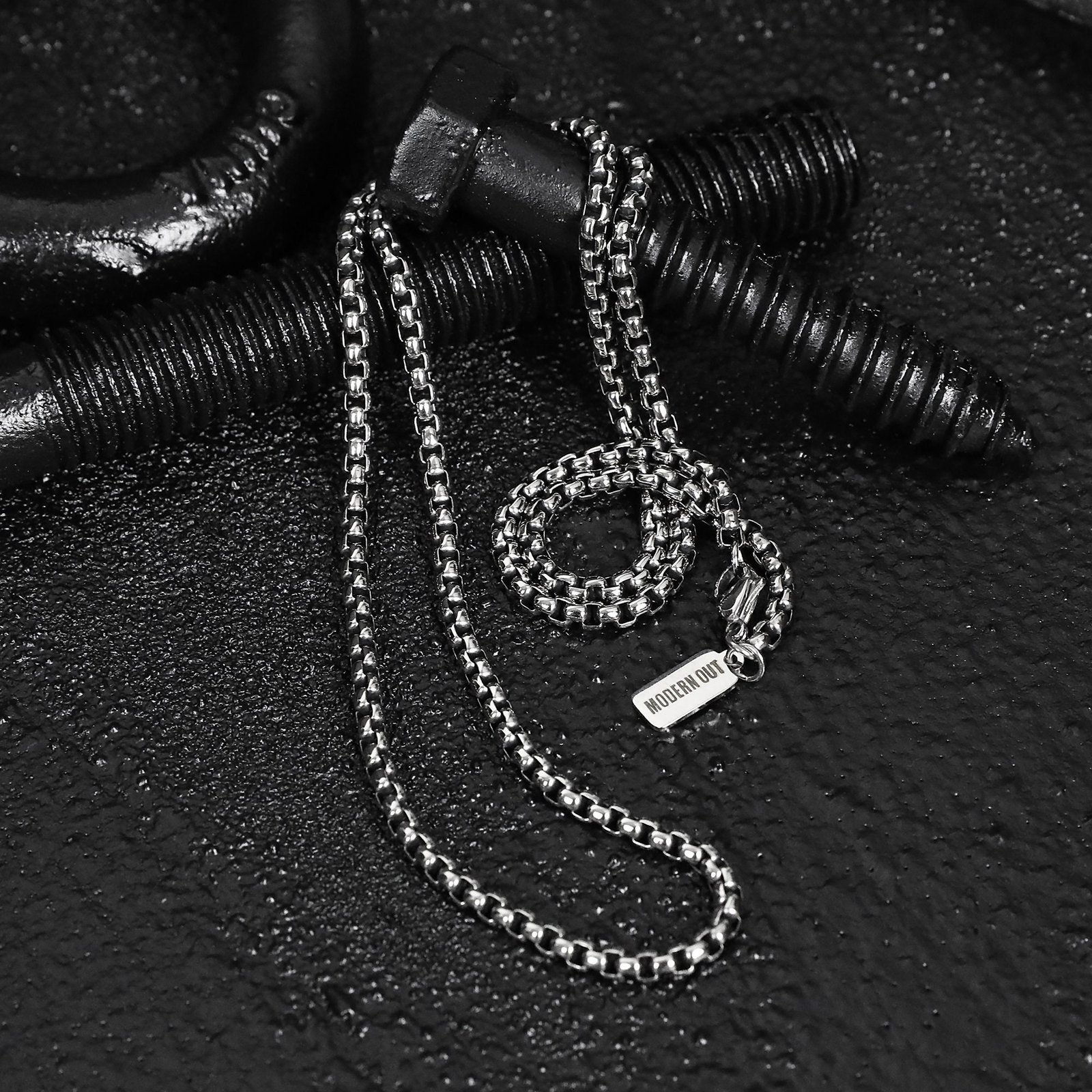 Minimaliste Broches Et Epingles 315 Titane Bulgari