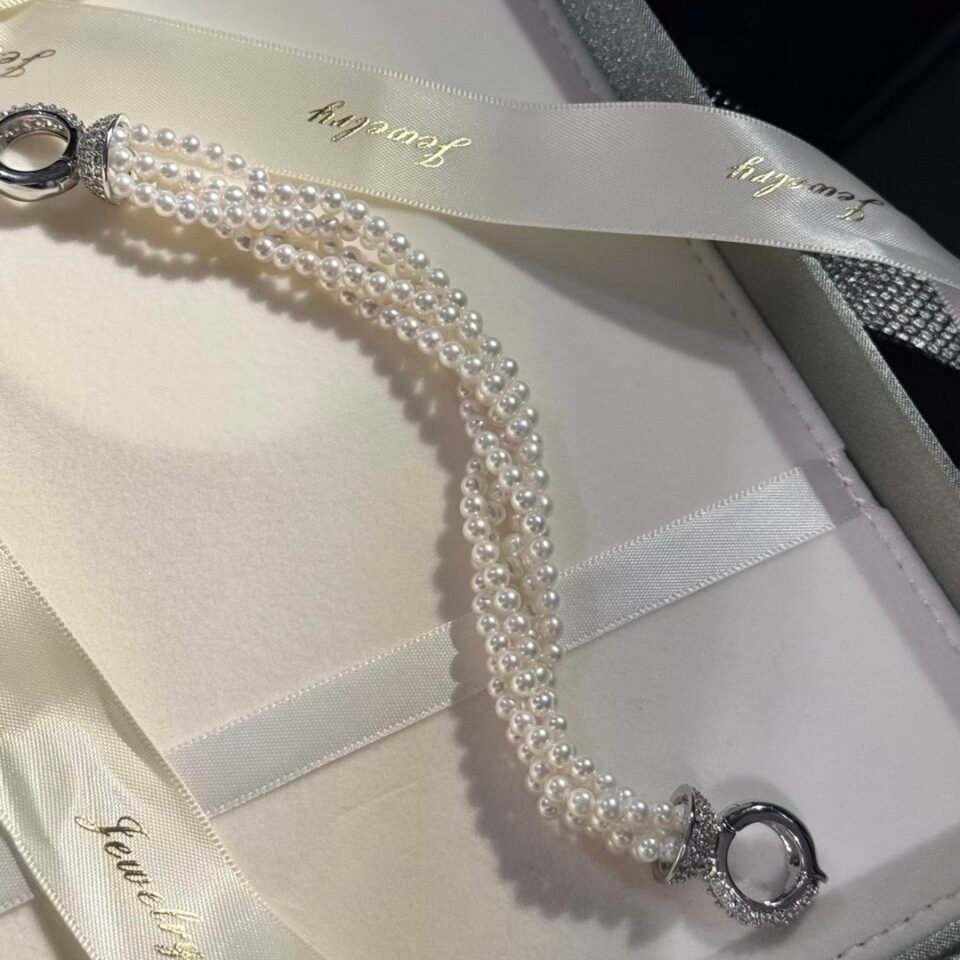 Piaget Bracelets Minimalistes 280 Luxe - Perle