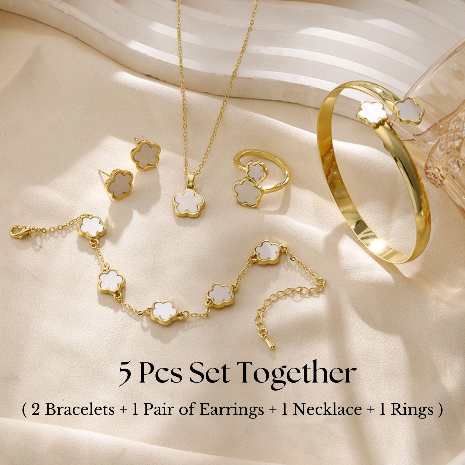 Van Cleef Ensembles Collier Et Boucles Doreilles 343 Cristal