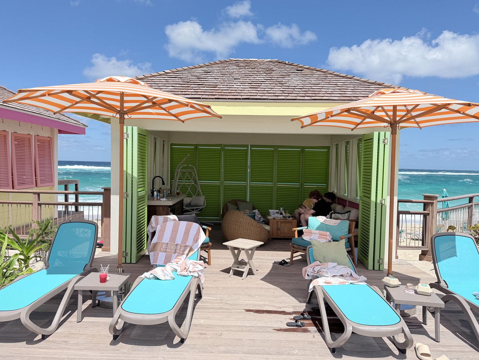 Royal Beach Items