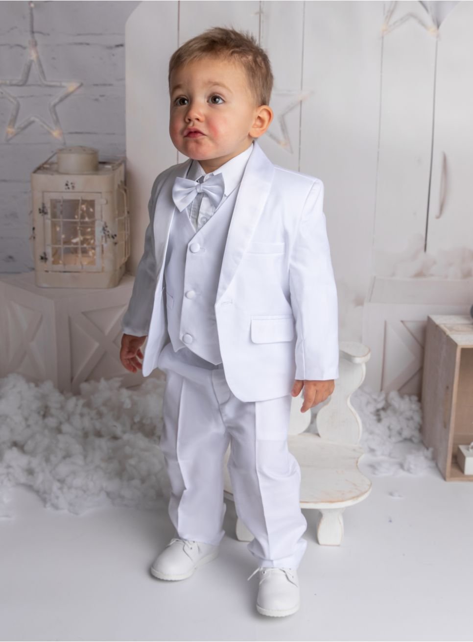 Costumes de bapt me Blanc