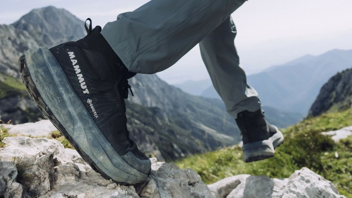 Moderne Chaussures de sport et de randonn e