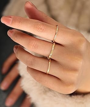 Bague Fine En Or : Bijoux
