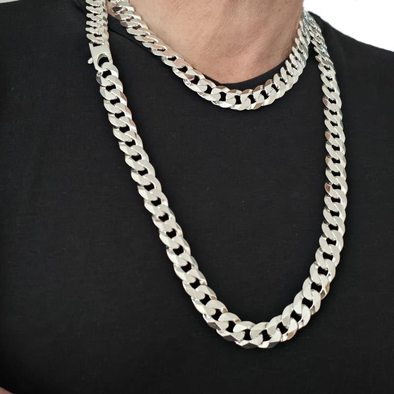 Colliers en argent - Ultra 680€
