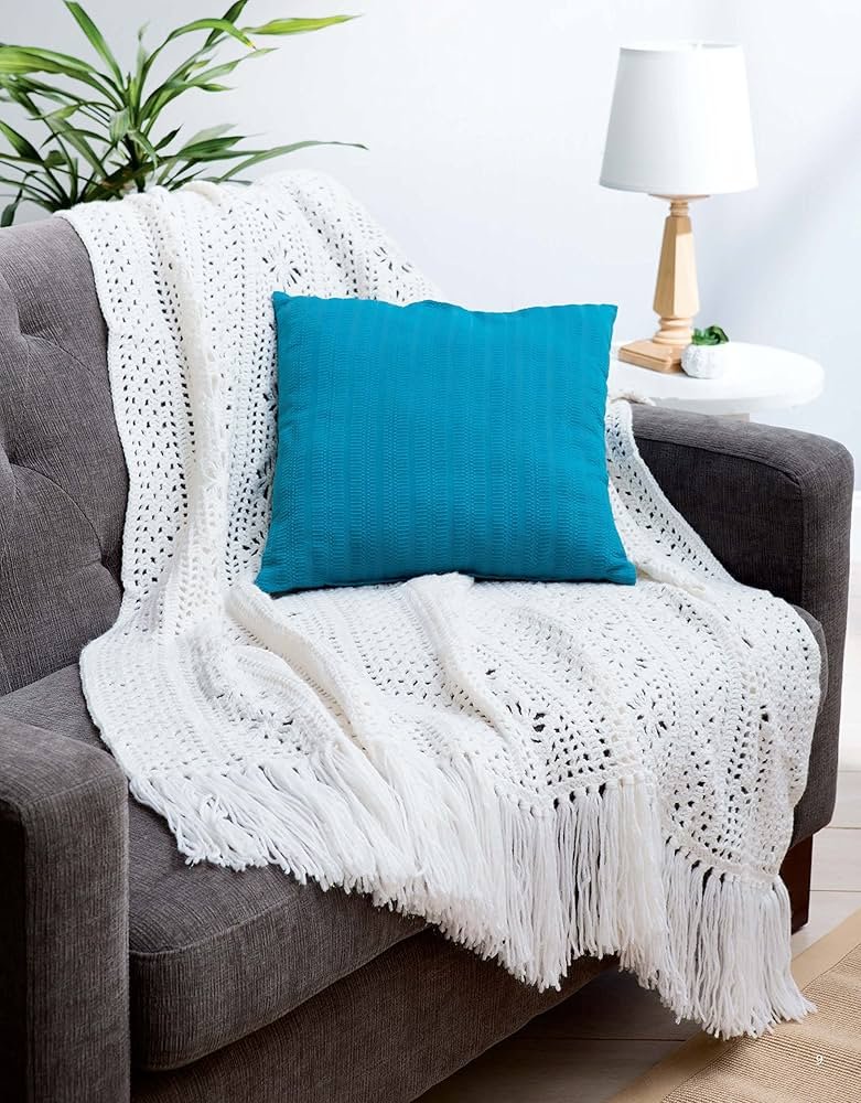 Cotton Throws & Beach Blankets : Leisure Arts, Inc.
