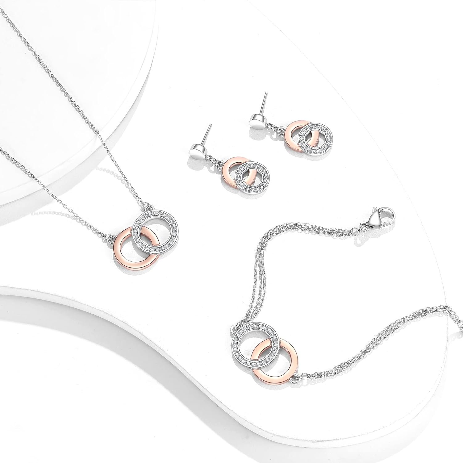Ensembles bracelet et boucles
